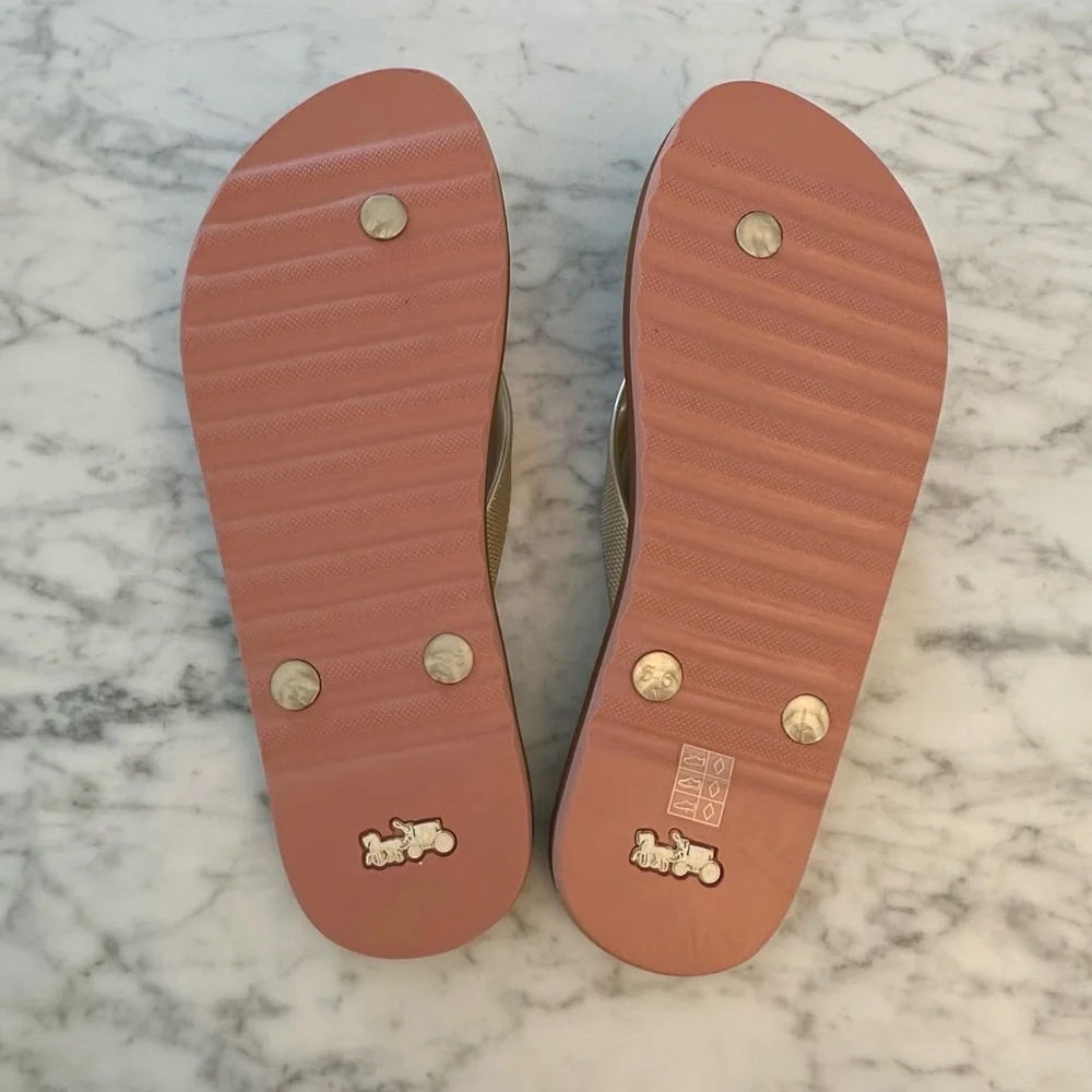 NWT NEW Coach Zak LOGO FLIP FLOP Khaki / Gold SIZE 7 - Picture 6 of 9